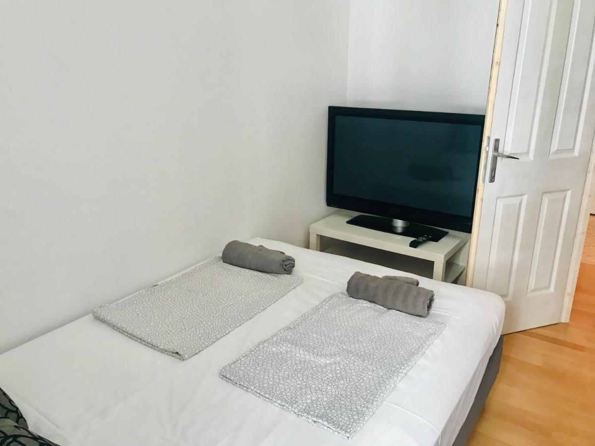 Design Free Parking Apartment In City Center Budapesta Exterior foto