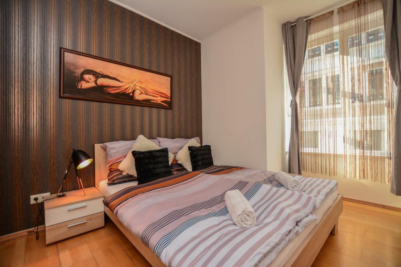 Design Free Parking Apartment In City Center Budapesta Exterior foto
