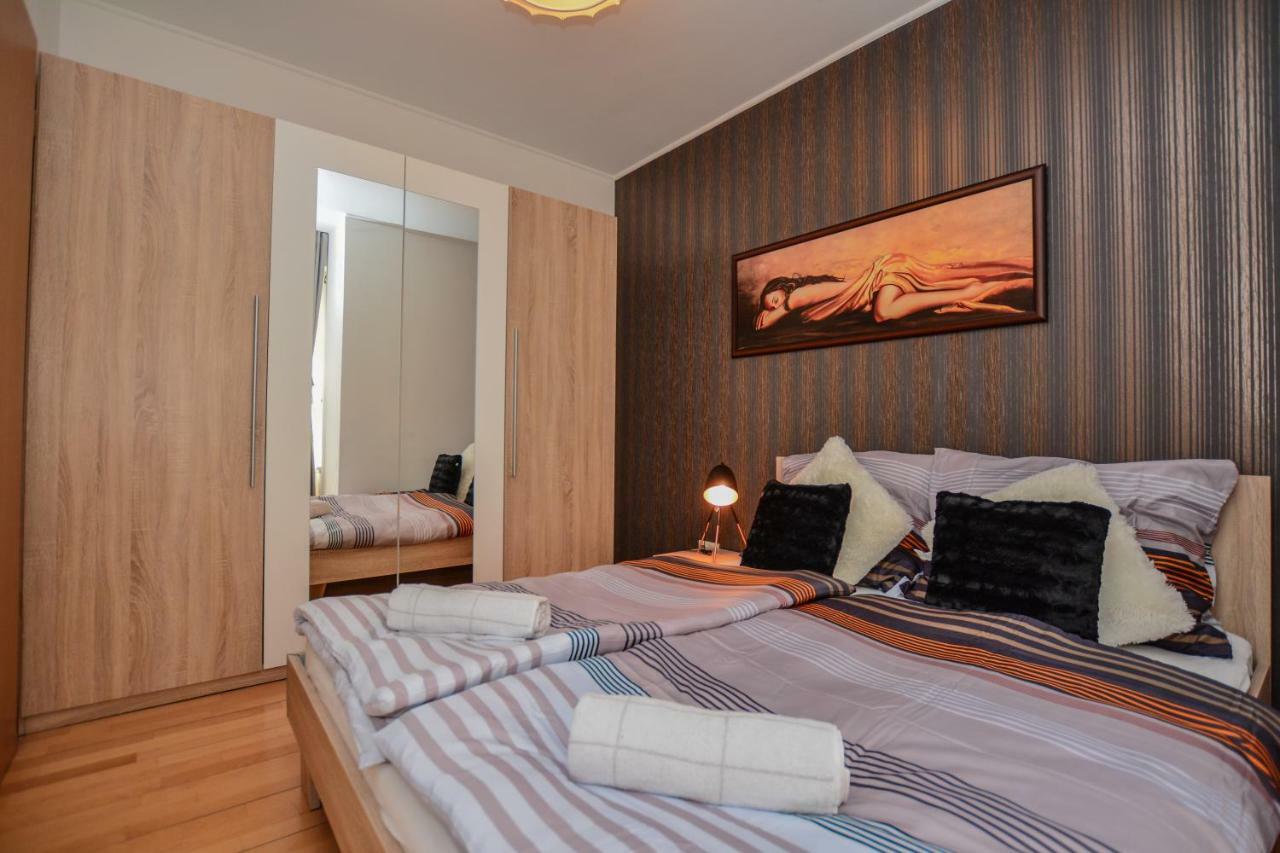 Design Free Parking Apartment In City Center Budapesta Exterior foto